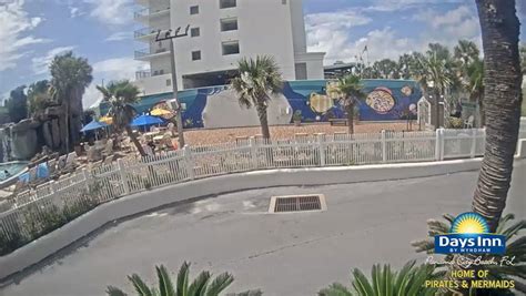 Days Inn Resort Live Cam